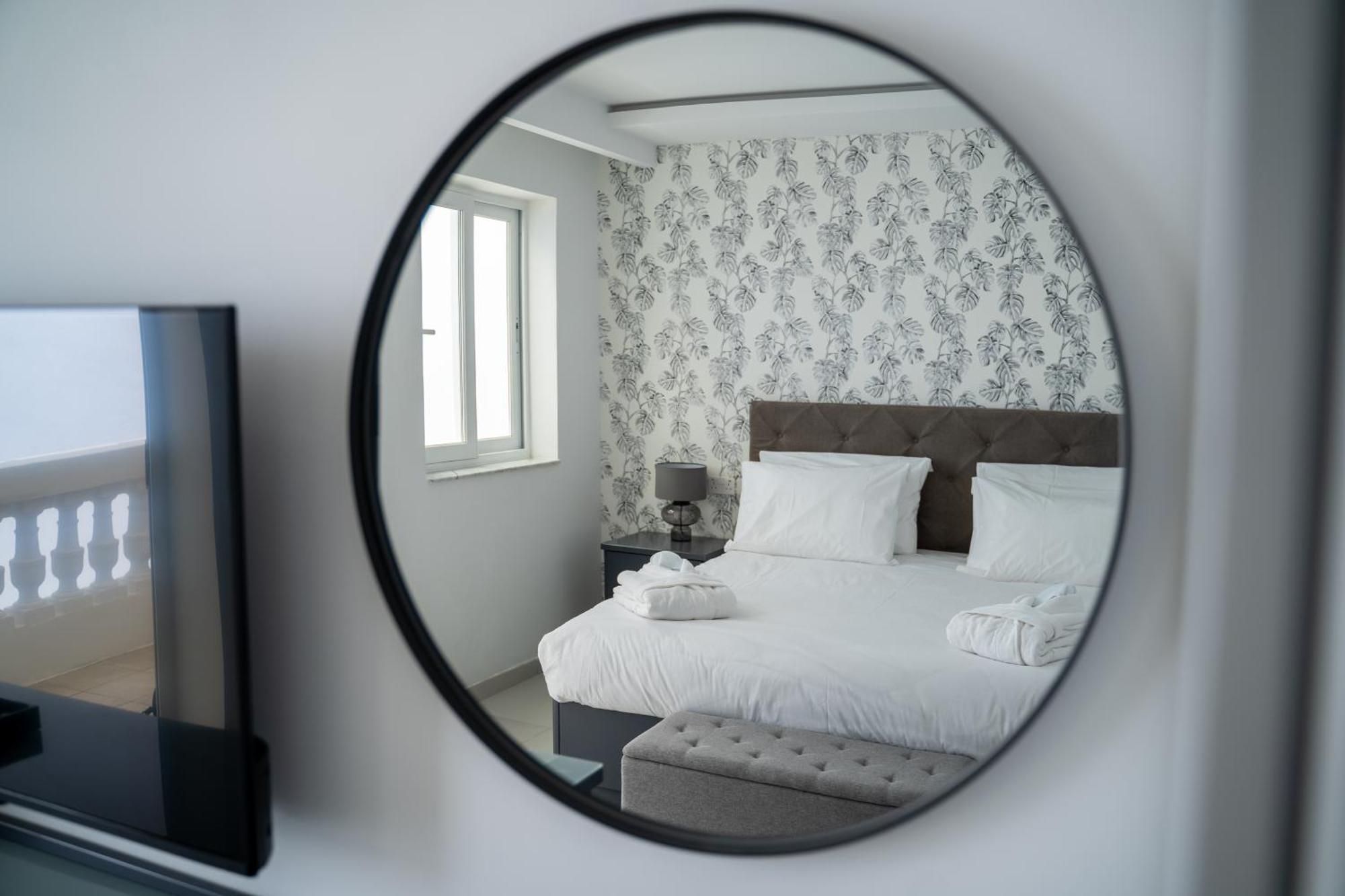 The Republic Boutique Hotel Валетта Экстерьер фото